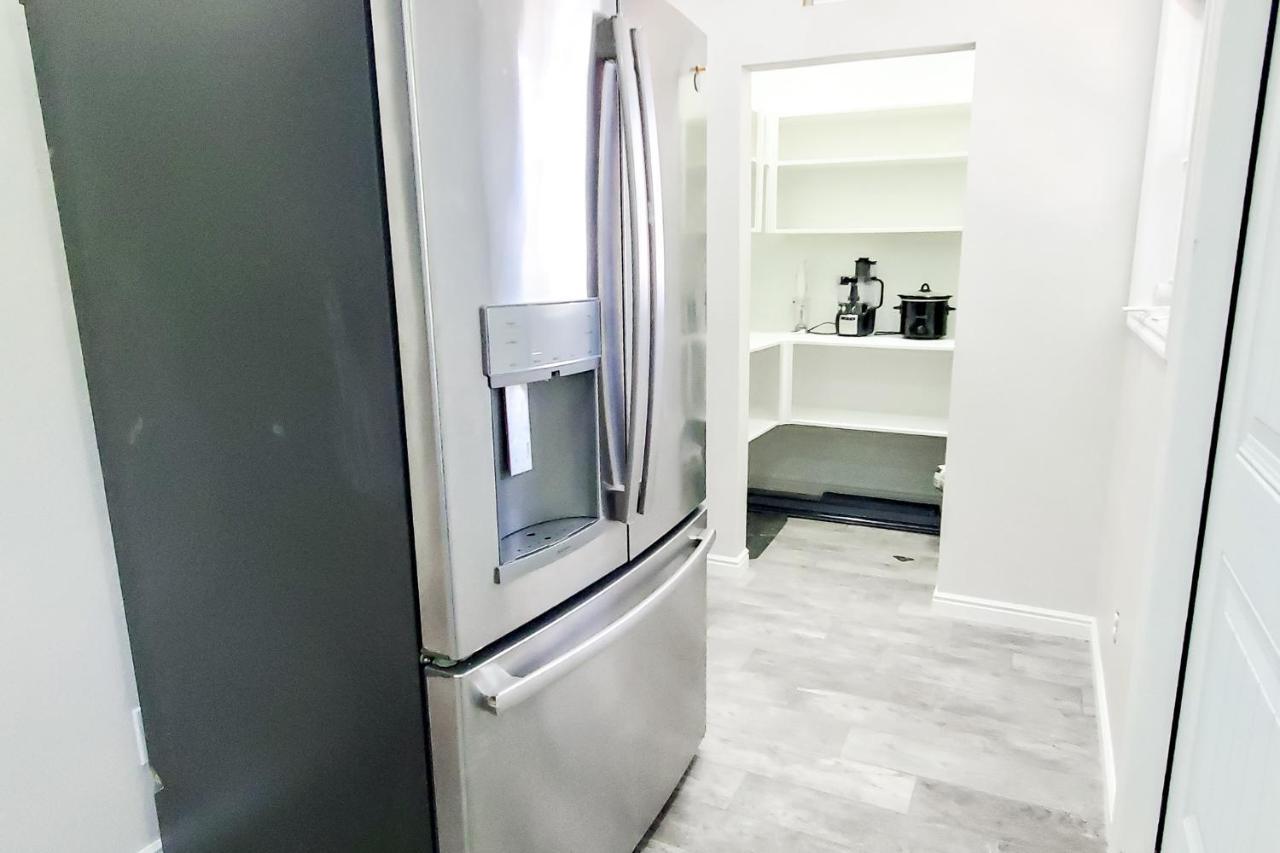 Vacation Home Minutes From Downtown, Great For Families Ogden Bagian luar foto