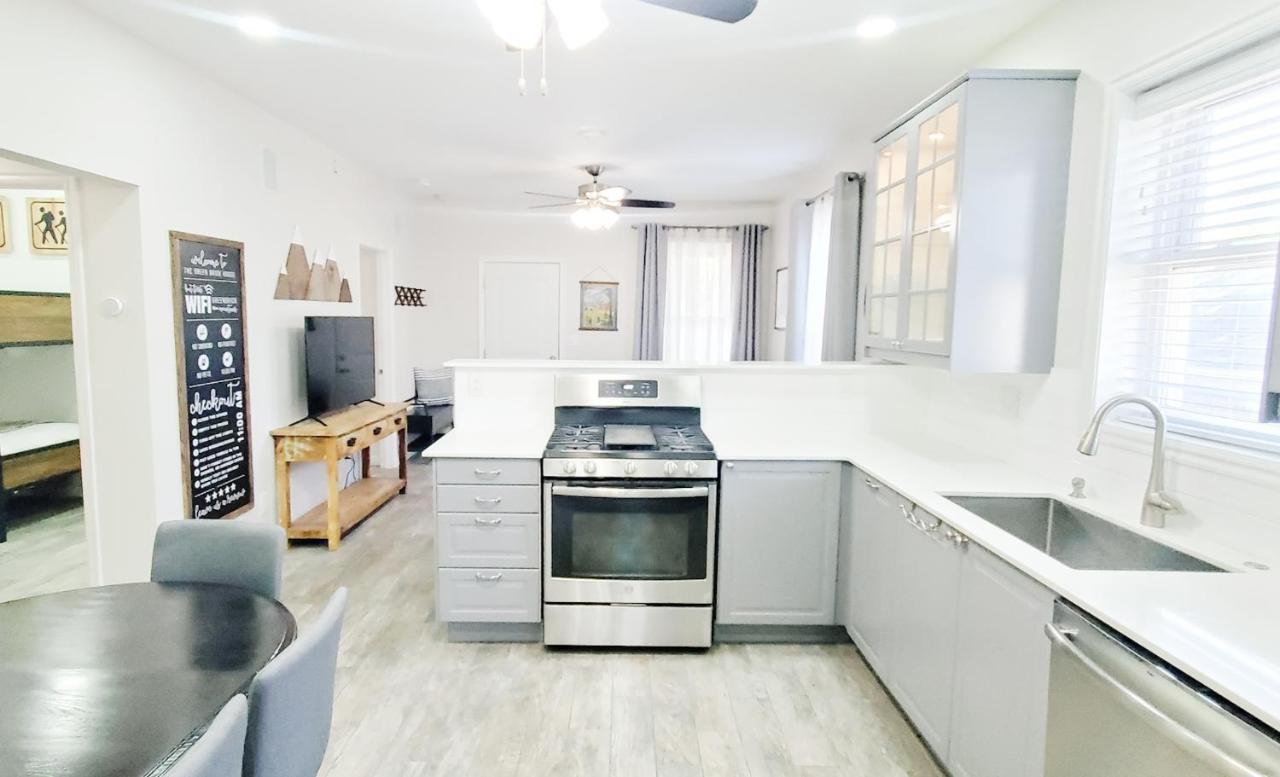 Vacation Home Minutes From Downtown, Great For Families Ogden Bagian luar foto
